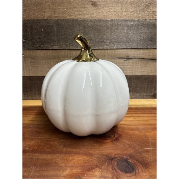 Martha Stewart Porcelain Ceramic Pumpkin HELLO FALL White with Gold Autumn Fall - Picture 3 of 5